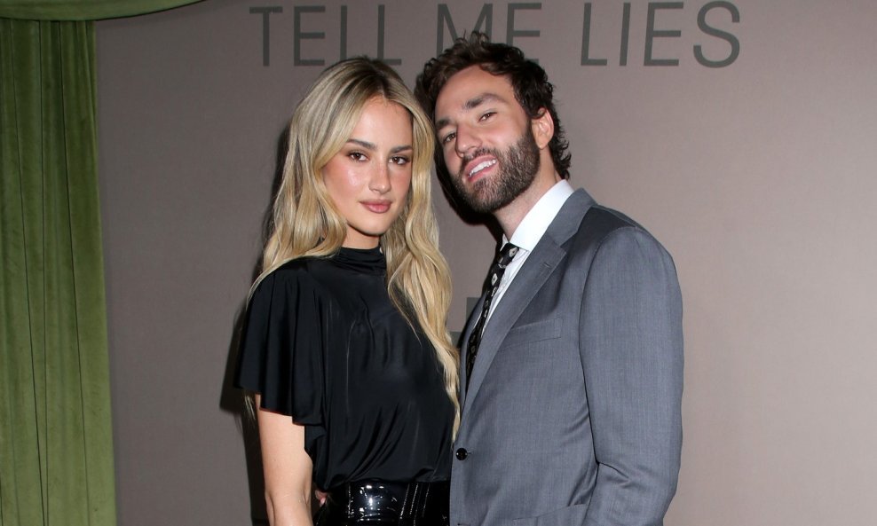 Grace Van Patten i Jackson White