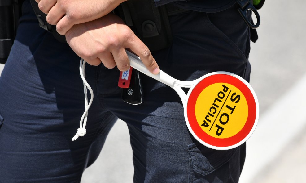 Policija, ilustracija