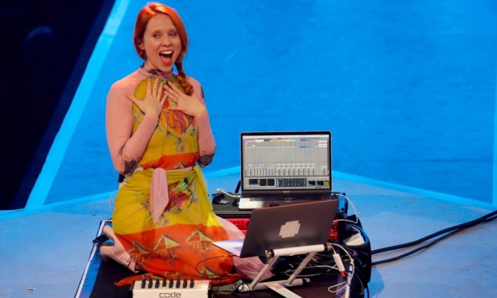 Holly Herndon još je 2019. snimila album uz pomoć AI alata koji je sama razvila