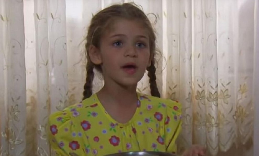 Isabella Damla Güvenilir