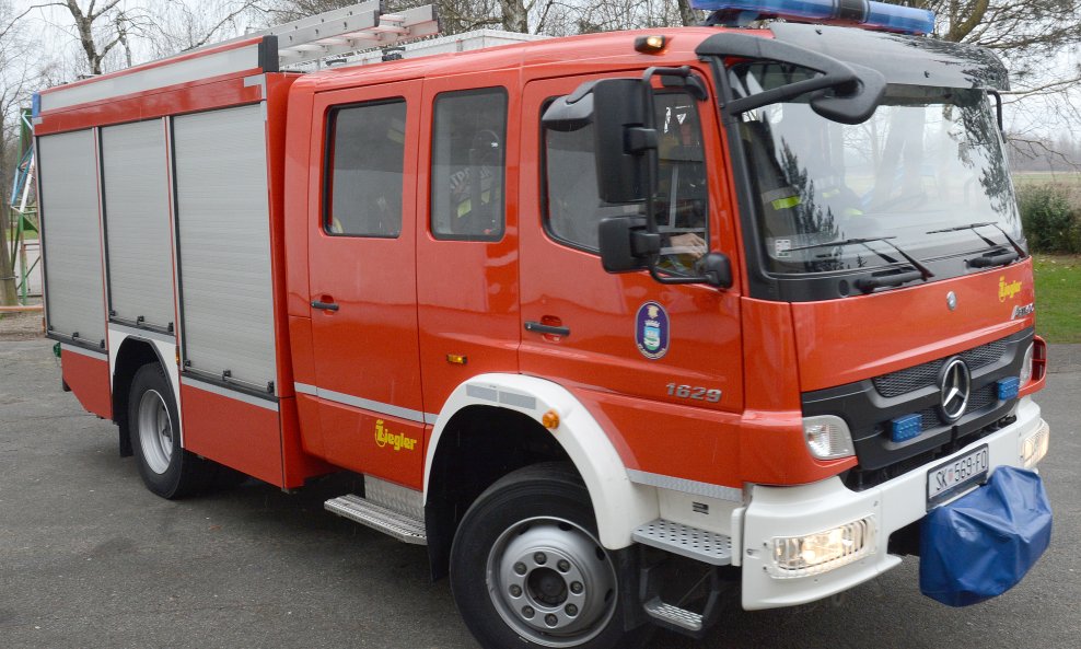 Vatrogasci, ilustracija