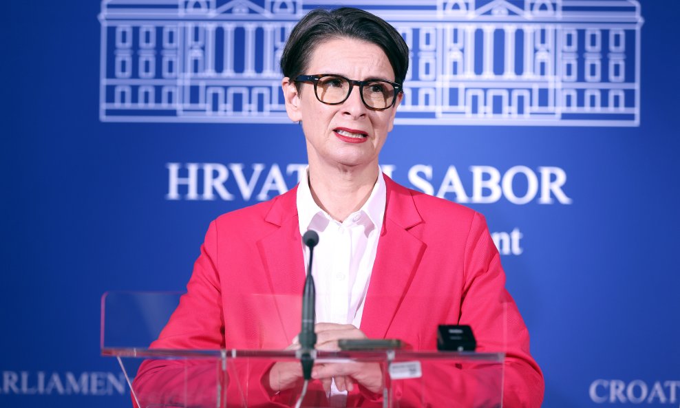 Viktorija Knežević