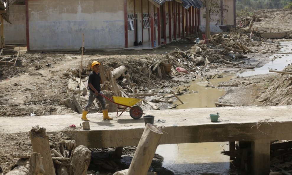 Poplave i klizišta u Indoneziji