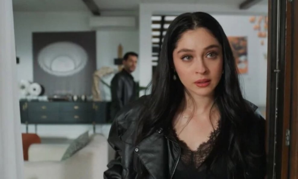 Cemre Baysel u seriji 'Tajne prošlosti'