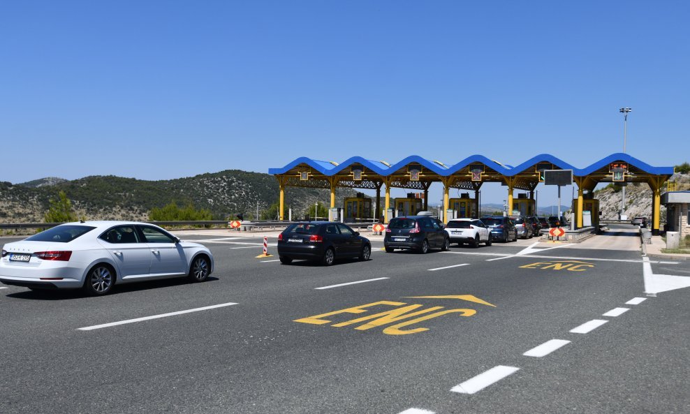 Naplata cestarina / ilustracija