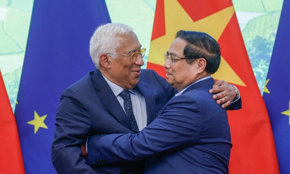 Antonio Costa i Pham Minh Chinh