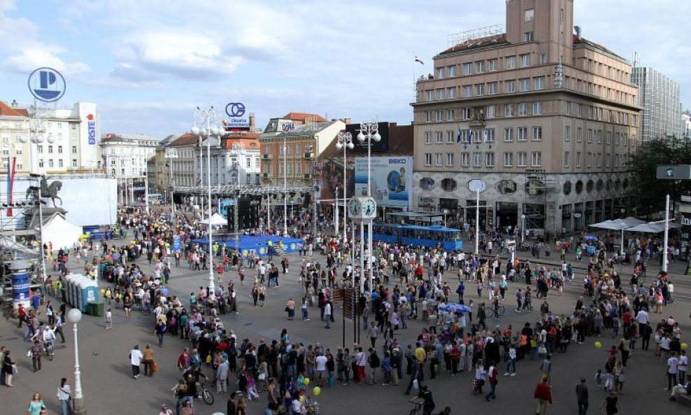 Trg bana Josipa Jelačića