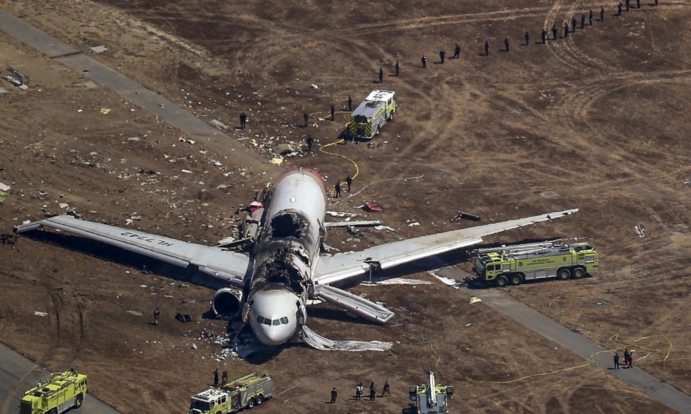 Asiana Airlines pad aviona