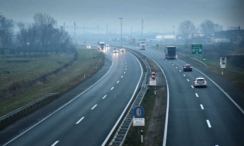 Autocesta - ilustracija