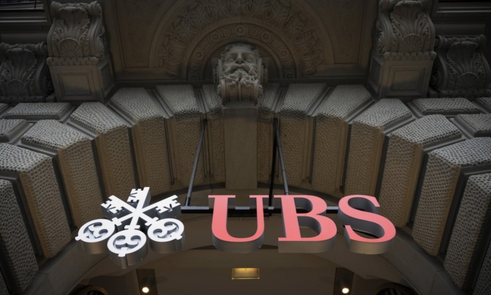 UBS je otkupio banku Credit Suisse - ilustracija