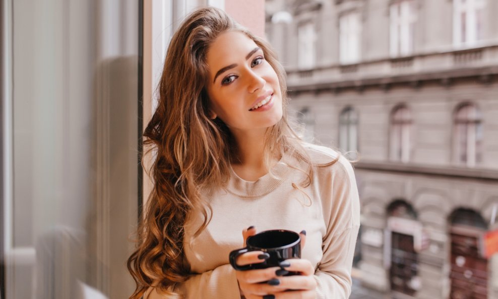 Rezultat ove kreme je vidljivo ujednačeniji, svjetliji i njegovaniji ten već nakon prvih korištenja.