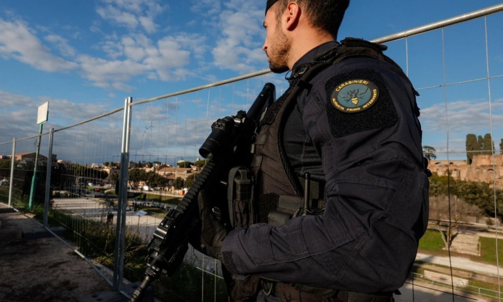 Talijanski karabinjer - ilustracija