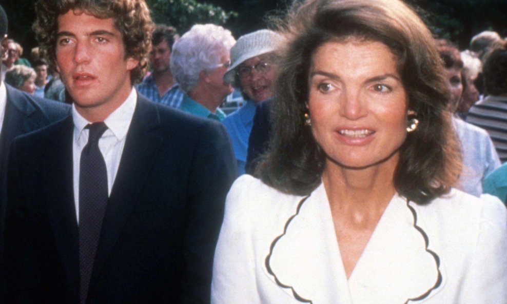 Jackie Kennedy i sin John Kennedy Jr.