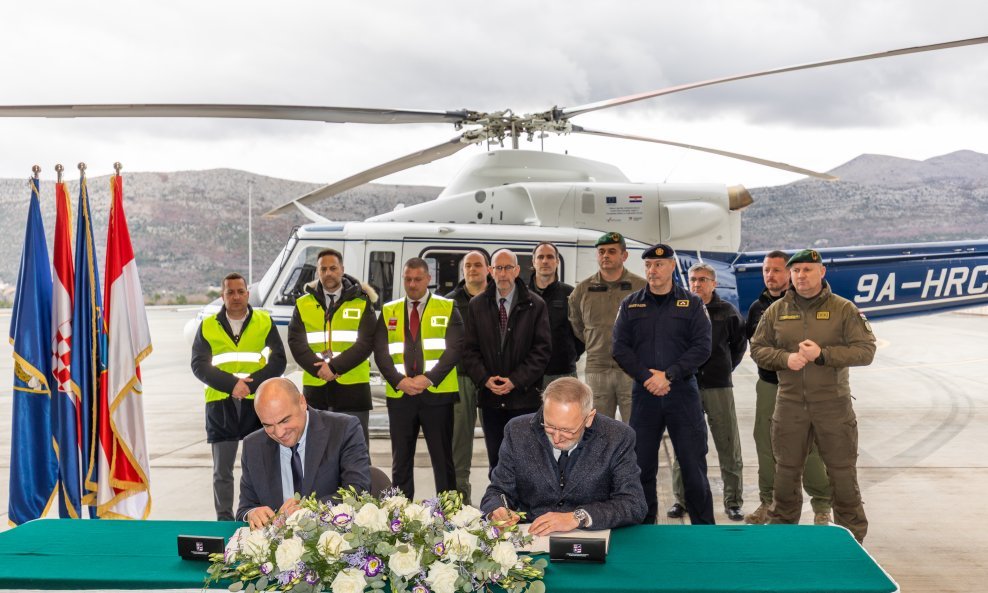 Potpisan sporazum o cjelogodišnjoj helikopterskoj medicinskoj službi