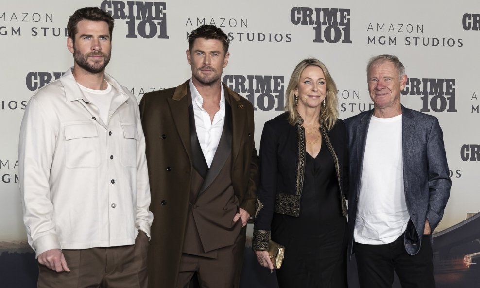 Liam Hemsworth, Chris Hemsworth, Leonie Hemsworth i Craig Hemsworth