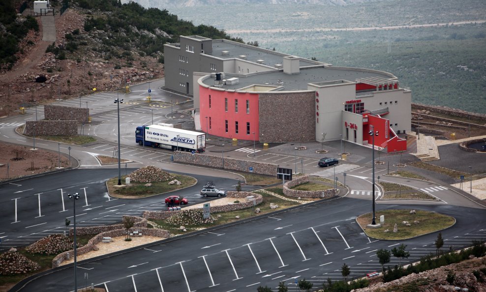 Na šesti natječaj za koncesiju nad odmorištem Marune javila se jedna tvrtka