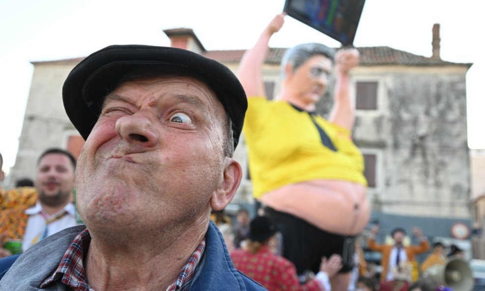 Maškare u Kaštel Starome