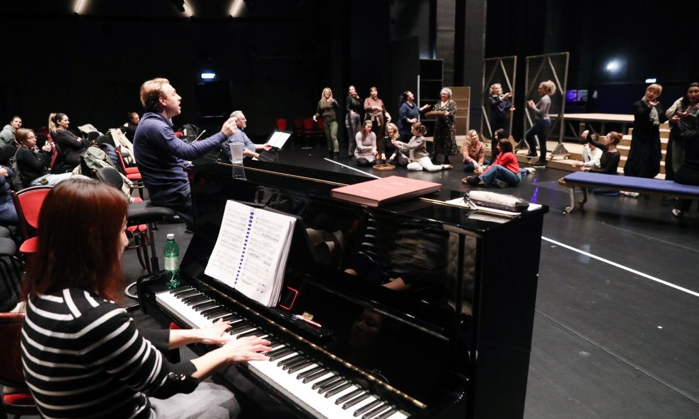 Sve izvedbe u ovoj sezoni rasprodane su tjednima prije premijere