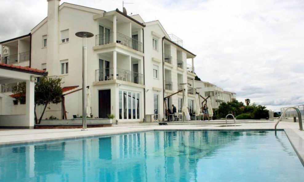Hotel Neva