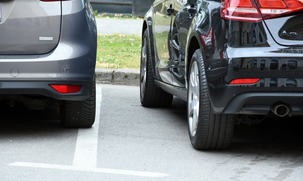 Parkiranje, ilustracija