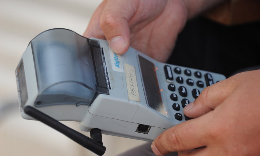 Izdavanje računa - ilustracija