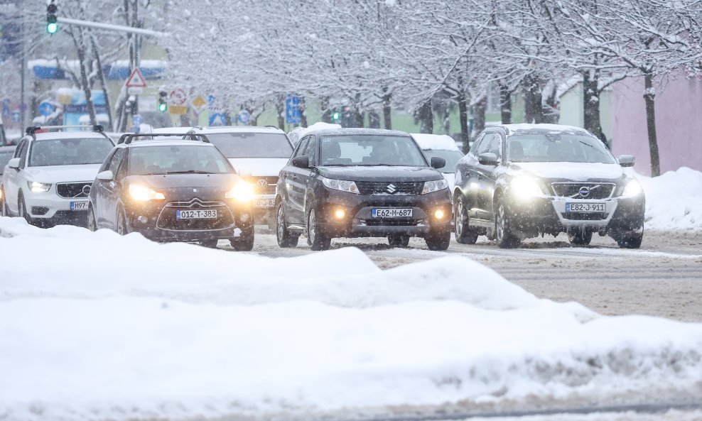 Prizor gustog snijega u Sarajevu ranije u siječnju 2026. godine - ilustracija
