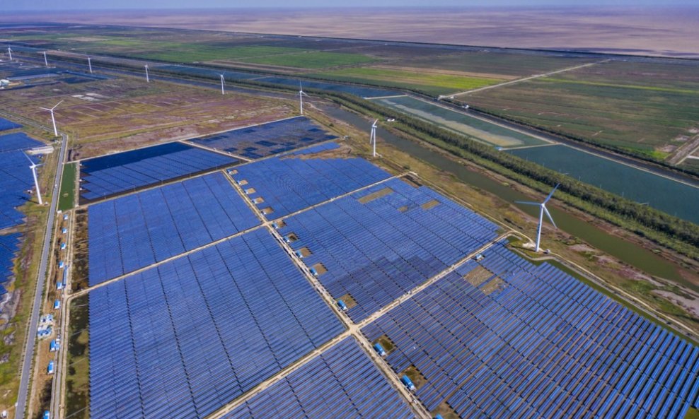 Solarni i vjetropark i Kini