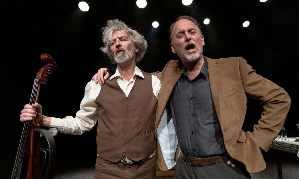 Zoran Čubrilo i Stanko Kovačić u predstavi 'Bullshit, lipi moj'