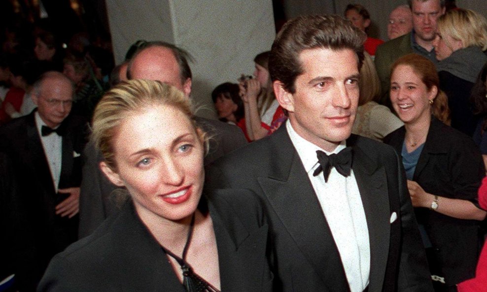 Carolyn Bessette Kennedy i John Kennedy Jr.