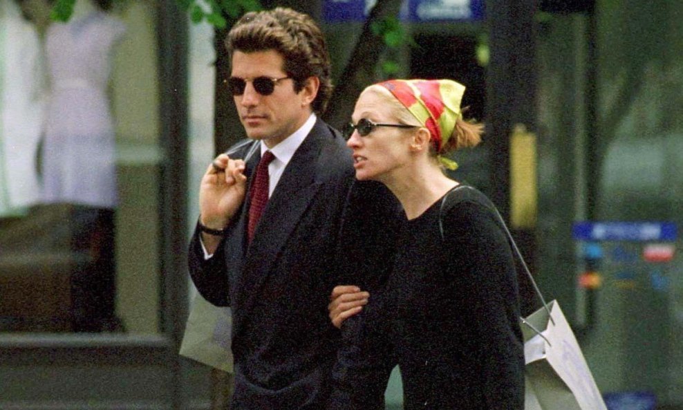 Carolyn Bessette Kennedy i JFK Jr.