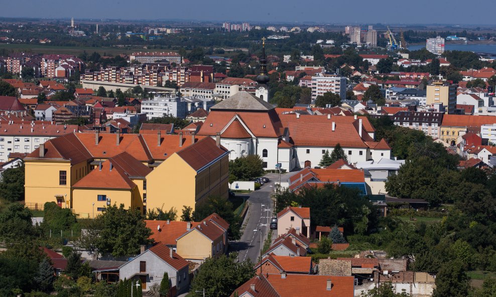 Grad Vukovar, panorama - ilustracija