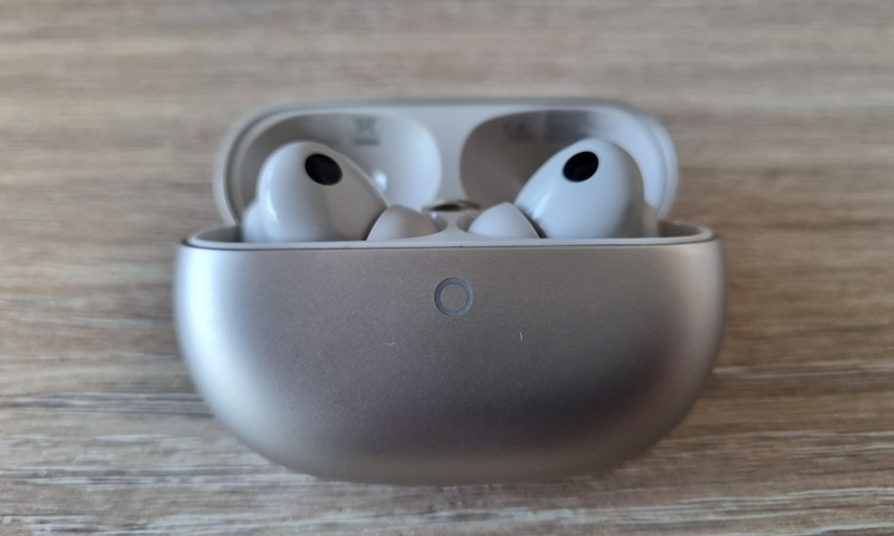 Huawei Freebuds Pro 5 dolaze u elegantnoj kutijici koja bateriju napuni za pola sata