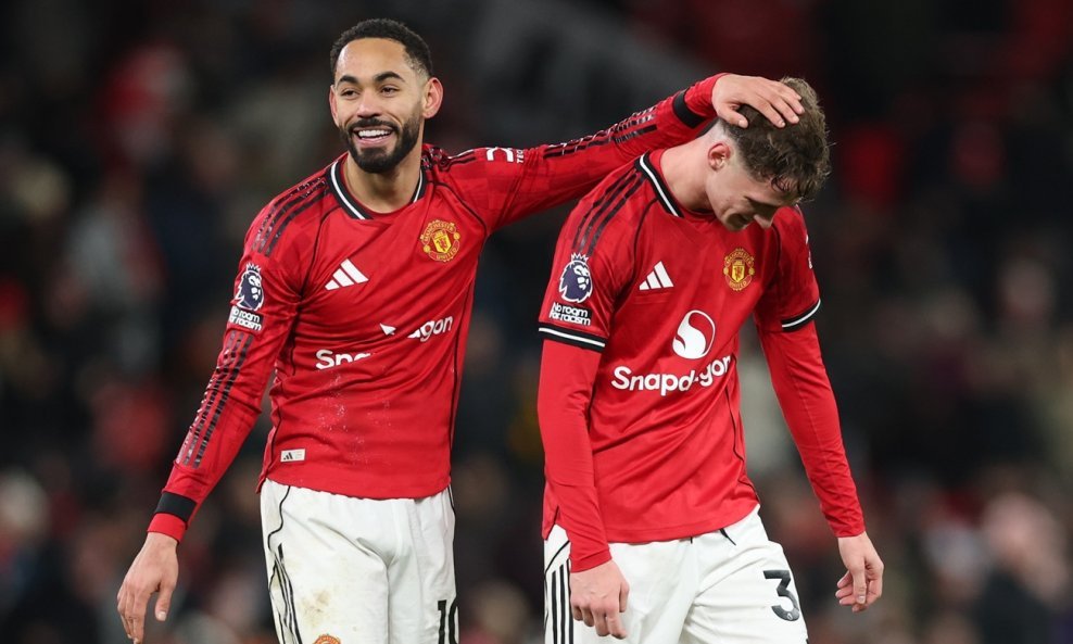 Jack Fletcher (desno) i Matheus Cunha