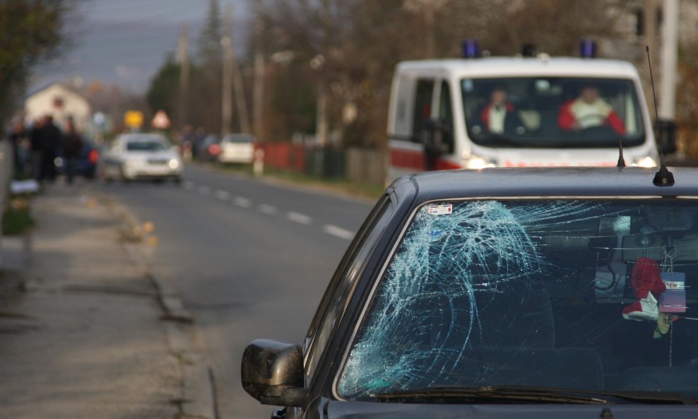 pješak biciklist hitna