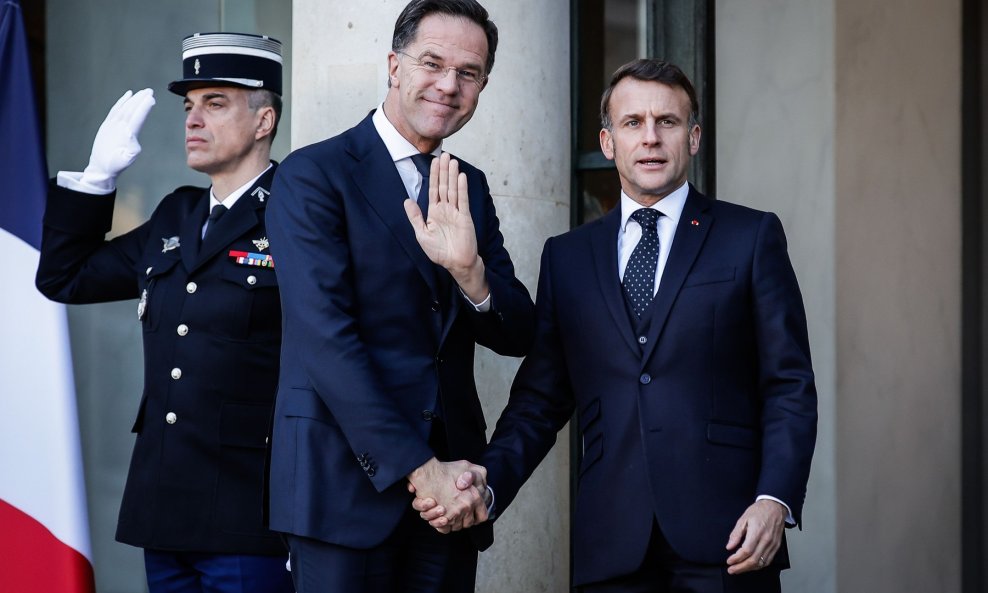 Mark Rutte i Emmanuel Macron
