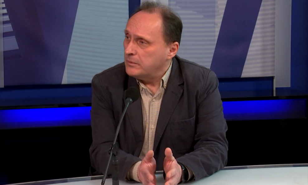 Novinar i urednik Dario Špelić