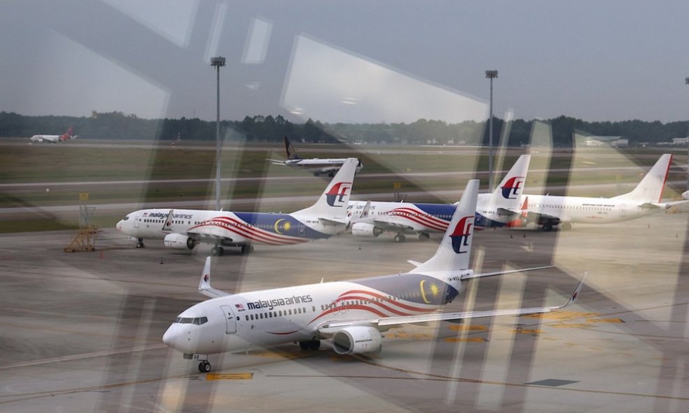 Malaysia airlines avioni - Ilustracija