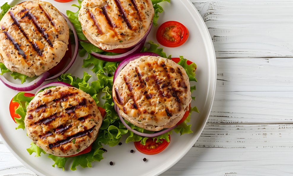 Burgeri su lagan, ali zasitan obrok koji se priprema bez puno kompliciranja