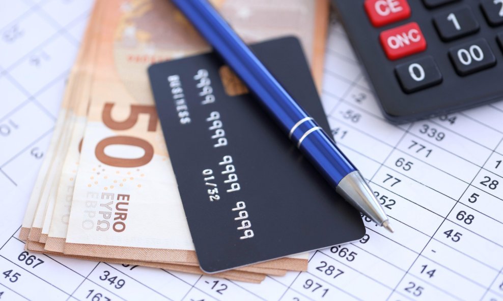 Krediti - ilustracija