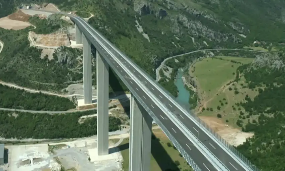 Autocesta u Crnoj Gori