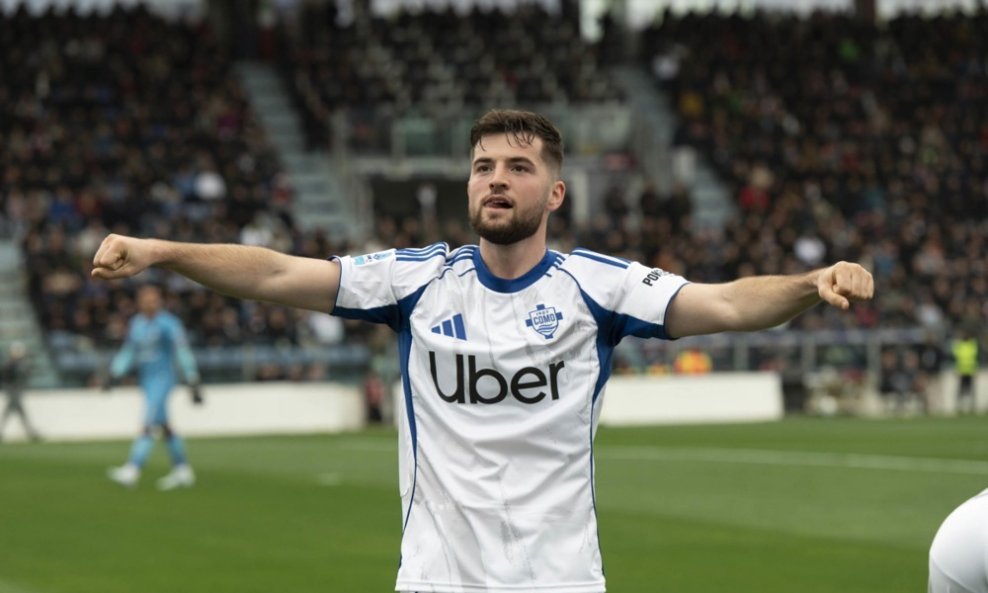 Martin Baturina FC Como