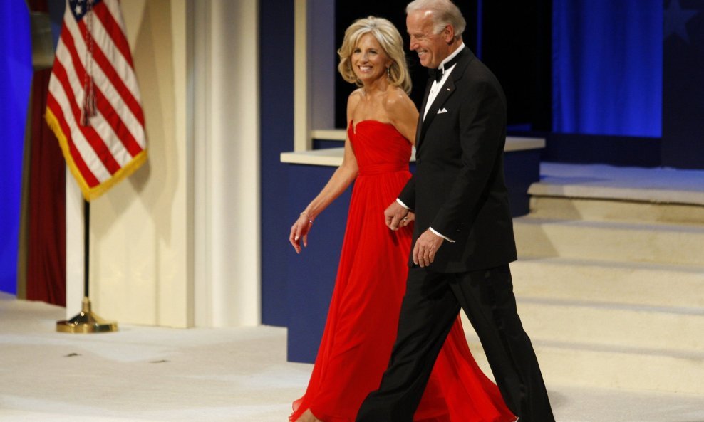 Jill i Joe Biden na predsjedničkom balu