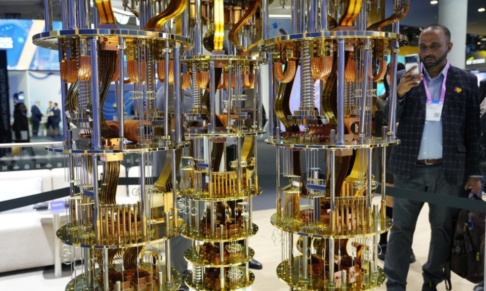 Kvantno računalo IBM Quantum System Two