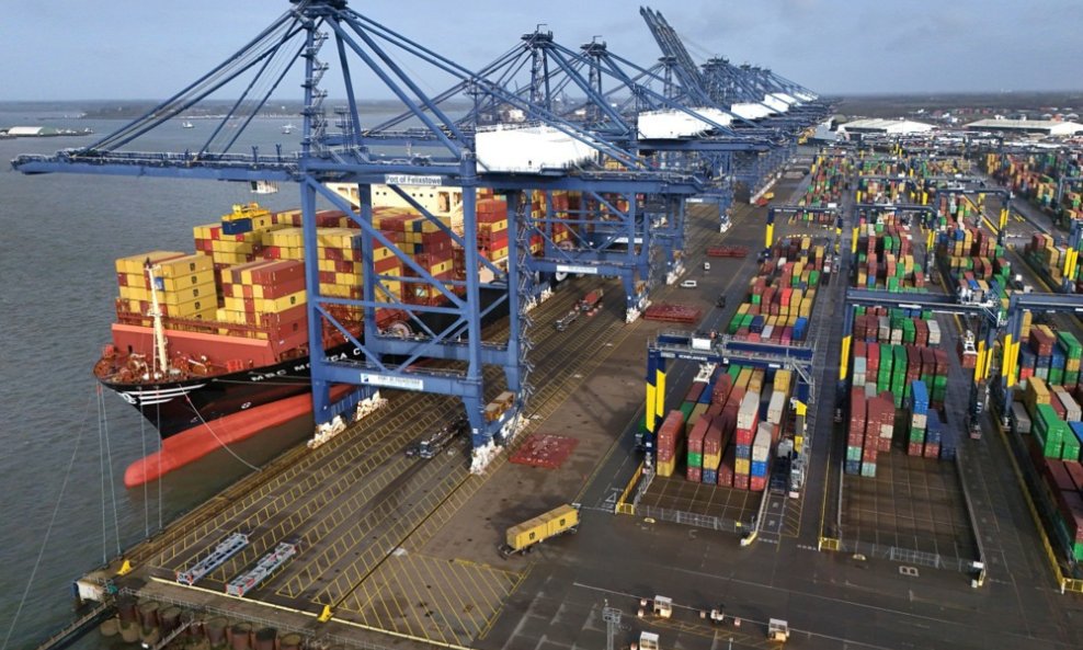 Luka Felixstowe u Velikoj Britaniji