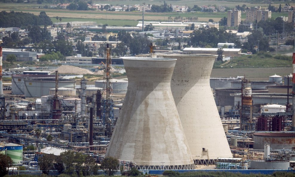 Rafinerija u Haifi, arhiva