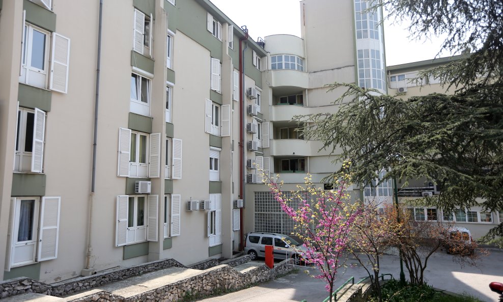 Dom za starije 'Cvjetno naselje'