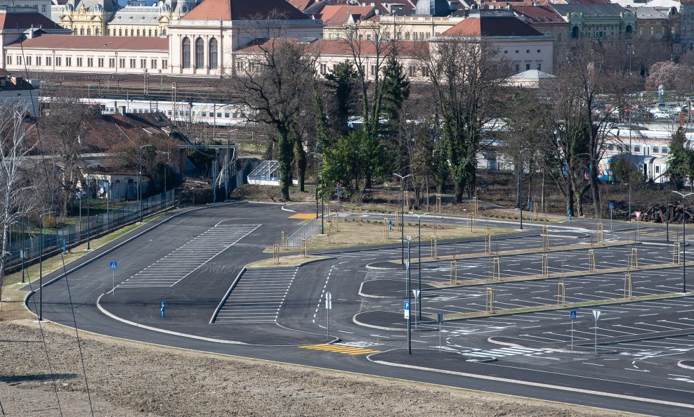 Parkiralište na Gredelju bi trebalo biti uskoro otvoreno