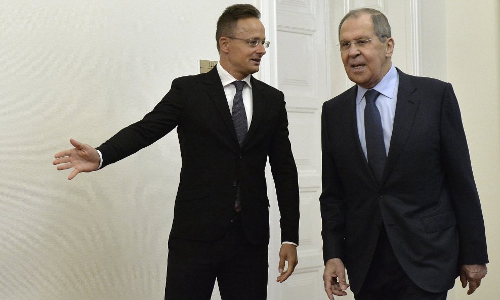 Peter Szijjarto i Sergej Lavrov