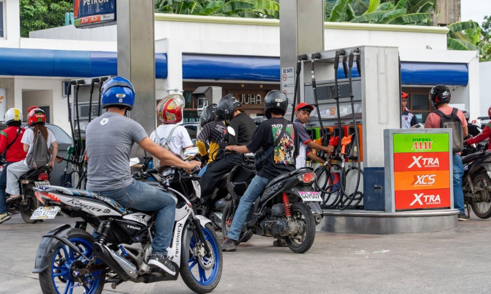 Benzinska postaja na Filipinima