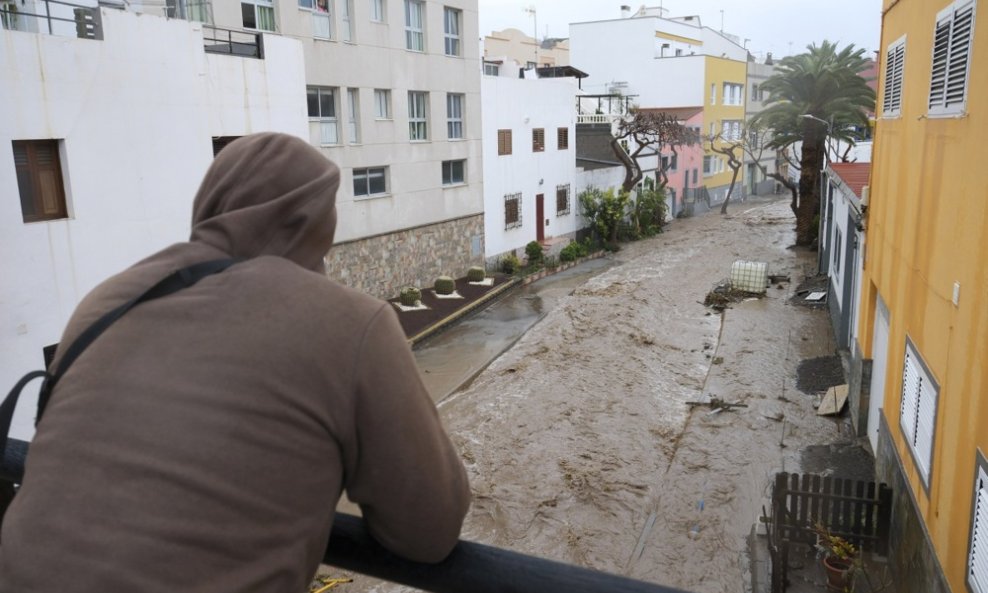 Posljedice oluje Tereza na Kanarima